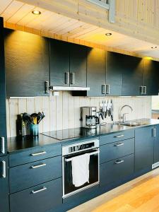 Φωτογραφία από το άλμπουμ του Modern Cabin With Panoramic Views In Nøsen σε Lykkja