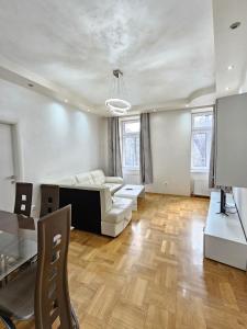 Гостиная зона в Schönbrunn Apartments