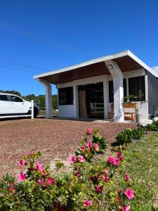 Το κτήριο όπου στεγάζεται  το διαμέρισμα