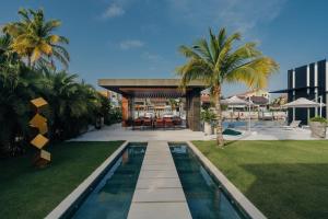 Бассейн в Luxury Portus Villa with Private Pool или поблизости +32 фотографии