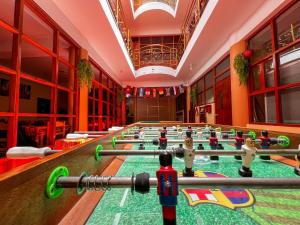 Τραπέζι μπιλιάρδου στο krusty Backpackers Hostel B&B