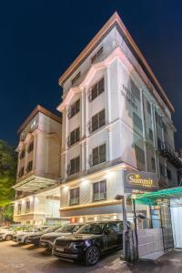 El edificio en el que está el hotel