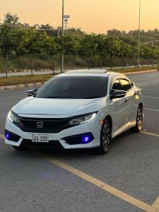 Фотография из галереи Rent a Car в городе Равалпинди