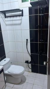 Un baño de فلو ابارت