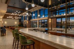 Εστιατόριο ή άλλο μέρος για φαγητό στο Trilogy Hotel Huntsville, Autograph Collection