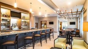 Lounge nebo bar v ubytování Hotel Harrisson Guadalajara Centro + 16 fotografií
