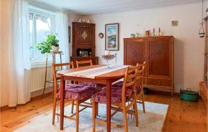 Φωτογραφία από το άλμπουμ του Cozy Home In Årjäng With Wifi σε Östra Viker