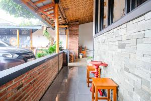 Fotografie z fotogalerie ubytování RedDoorz Syariah Near Stasiun Purwokerto v destinaci Purwokerto