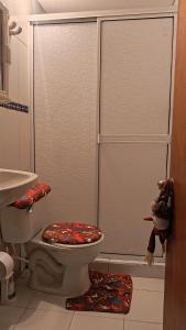 Ένα μπάνιο στο Apartamento Ideal a 7 minutos de la playa