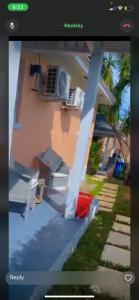 een screenshot van een video van een huis bij E&C short term rental in Nassau