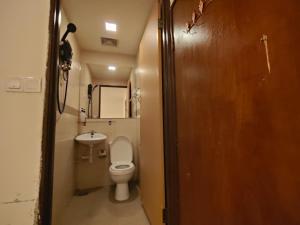 Ένα μπάνιο στο HOTEL NoVA +52 φωτογραφίες