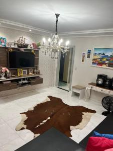 TV a/nebo společenská místnost v ubytování Linda Casa com Piscina e Edícula Gourmet Ouro verde