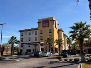 Το κτήριο όπου στεγάζεται  το ξενοδοχείο