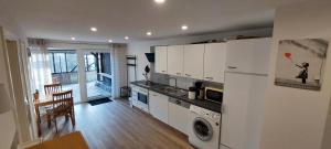 Η κουζίνα ή μικρή κουζίνα στο Ferienwohnung Monteurs Wohnung am Teutoburger Wald