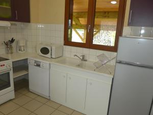 Φωτογραφία από το άλμπουμ του Location éco-responsable avec terrasse, 2 chambres, vue sur le canal - FR-1-611-122 σε Viéville