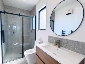 Et badeværelse på Your Country View Nest + 15 billeder