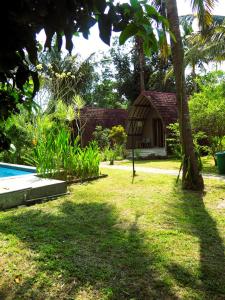 Vườn quanh Apit Lawang Penida