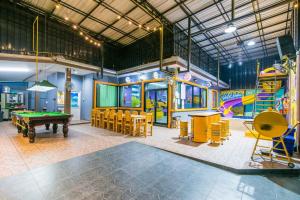 Η παιδική λέσχη του บ้านพักชะอำ ณิสราพูลวิลล่า