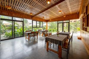 Сад в Hang Mua Green Garden Homestay