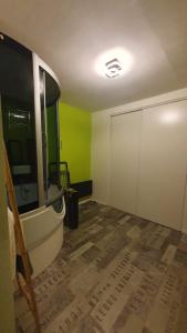 Et badeværelse på Grande maison zen