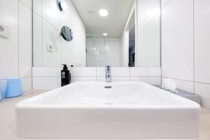 Un baño de Vienna House Easy by Wyndham Vienna Airport