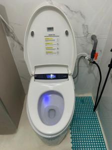 Koupelna v ubytování KING HOSTEL by Global Inn