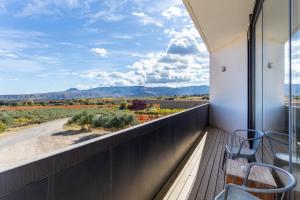 Nespecifikovaný výhled na hory nebo výhled na hory při pohledu z hotelu