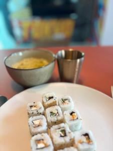 Φωτογραφία από το άλμπουμ του Voyage au Japon - Appart thématique et borne rétro σε Hennebont