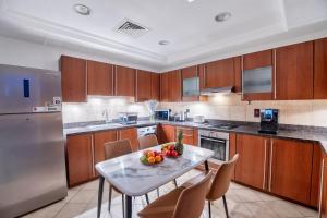 Η κουζίνα ή μικρή κουζίνα στο Teremok Holiday Homes