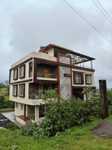 Bygningen som villaen ligger i