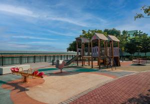 Herní místnost nebo prostor pro děti v ubytování Luxury Villa overlooking sea with private pool