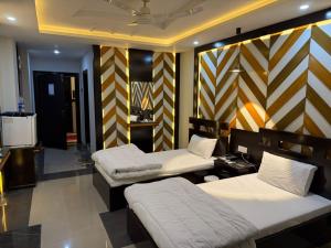 Ảnh trong thư viện ảnh của Osma Living Apartment Peshawar ở Peshawar +35 ảnh