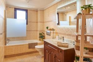 Ένα μπάνιο στο Casa La Luz +27 φωτογραφίες