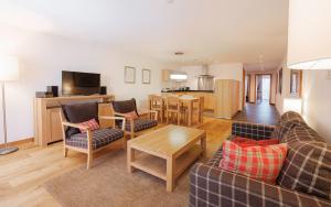 Køkken eller tekøkken på Haus Zur Matte by Zermatt Premium Apartments