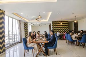 Εστιατόριο ή άλλο μέρος για φαγητό στο FabHotel Lime Wood