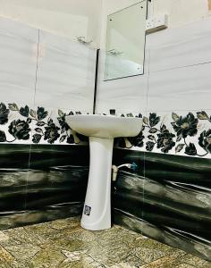 Un baño de Karu' place Sigiriya