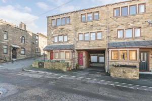 Το κτήριο όπου στεγάζεται  η παραθεριστική κατοικία