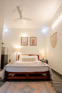 Postel nebo postele na pokoji v ubytování Boho 3-Bed Retreat with Ensuite Baths - Agonda Goa