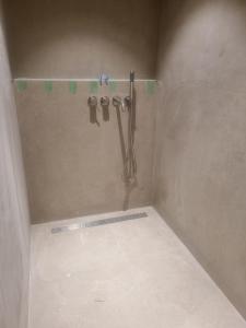 Phòng tắm tại 루미에르 프리미엄 오션뷰 및 브리지뷰 룸 04-광안리 해수욕장