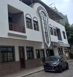 Το κτήριο όπου στεγάζεται  το δωμάτιο σε οικογενειακή κατοικία