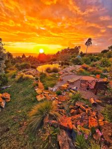 Východ nebo západ slunce při pohledu z apartmánu nebo okolí + 6 fotografií