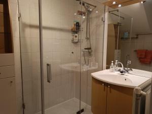 Gallery image of Rustig Boshuis Lunteren, Veluwe, Tuin en Haard in Lunteren