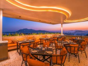 Vista general de una montaña o vista desde el hotel