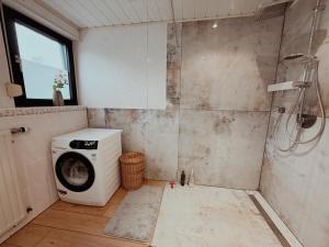 Koupelna v ubytování Ferienwohnung de Flingou + 44 fotografií