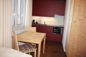 Kuchyň nebo kuchyňský kout v ubytování Residenza Lagrev Studio Nr 013 - Typ 10B - Hochparterre - Ost