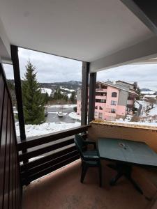 Μπαλκόνι ή βεράντα στο Hirmentaz