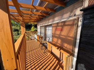 Μπαλκόνι ή βεράντα στο Private Retreat Nishizakamachi 1棟貸し切り +11 φωτογραφίες