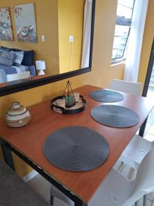 Фотография из галереи The Hilton Stay Cottages в городе Хилтон