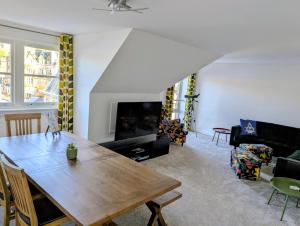 Et opholdsområde på Littlebay Penthouse