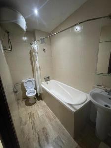Un baño de SINGAPOUR MAROC